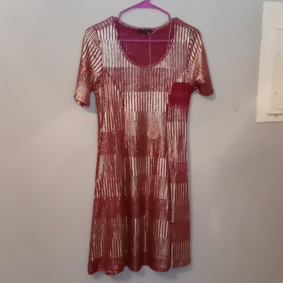 Espresso Dresses & Skirts - Espresso Maroon and Gold Dress